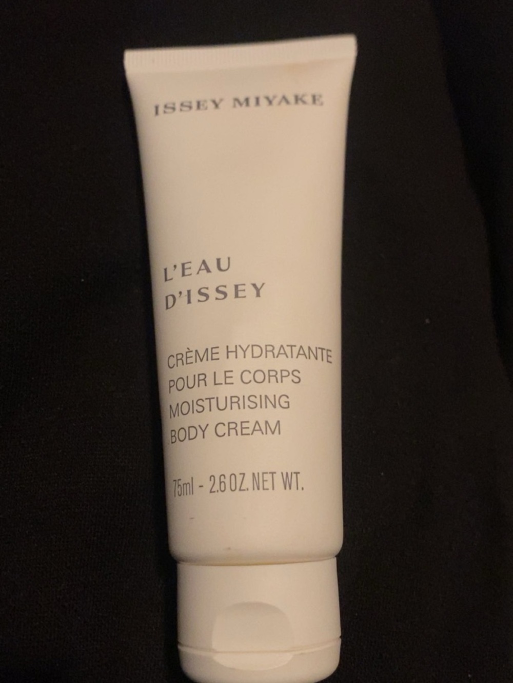 Issey Miyake L'Eau d'Issey Moisturising Body Cream - White